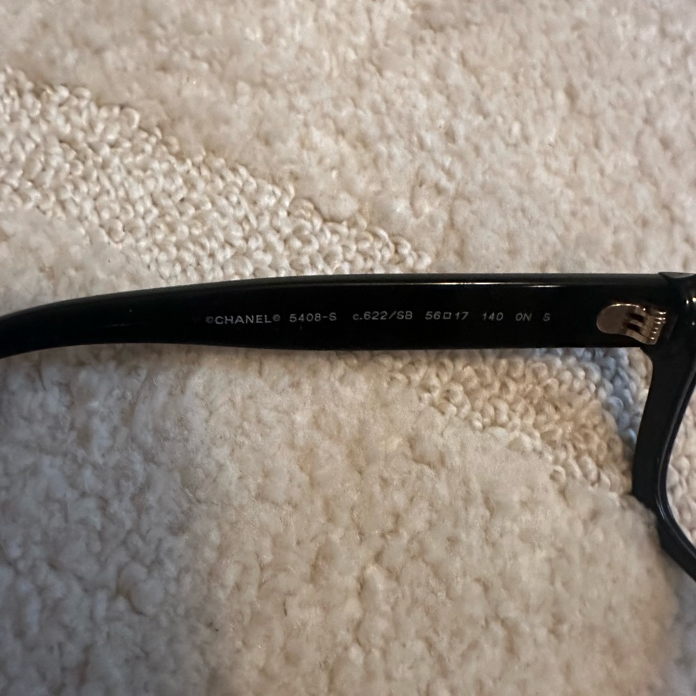 CHANEL Elegant Black Glasses with Logo Accent - Picture 3 of 5